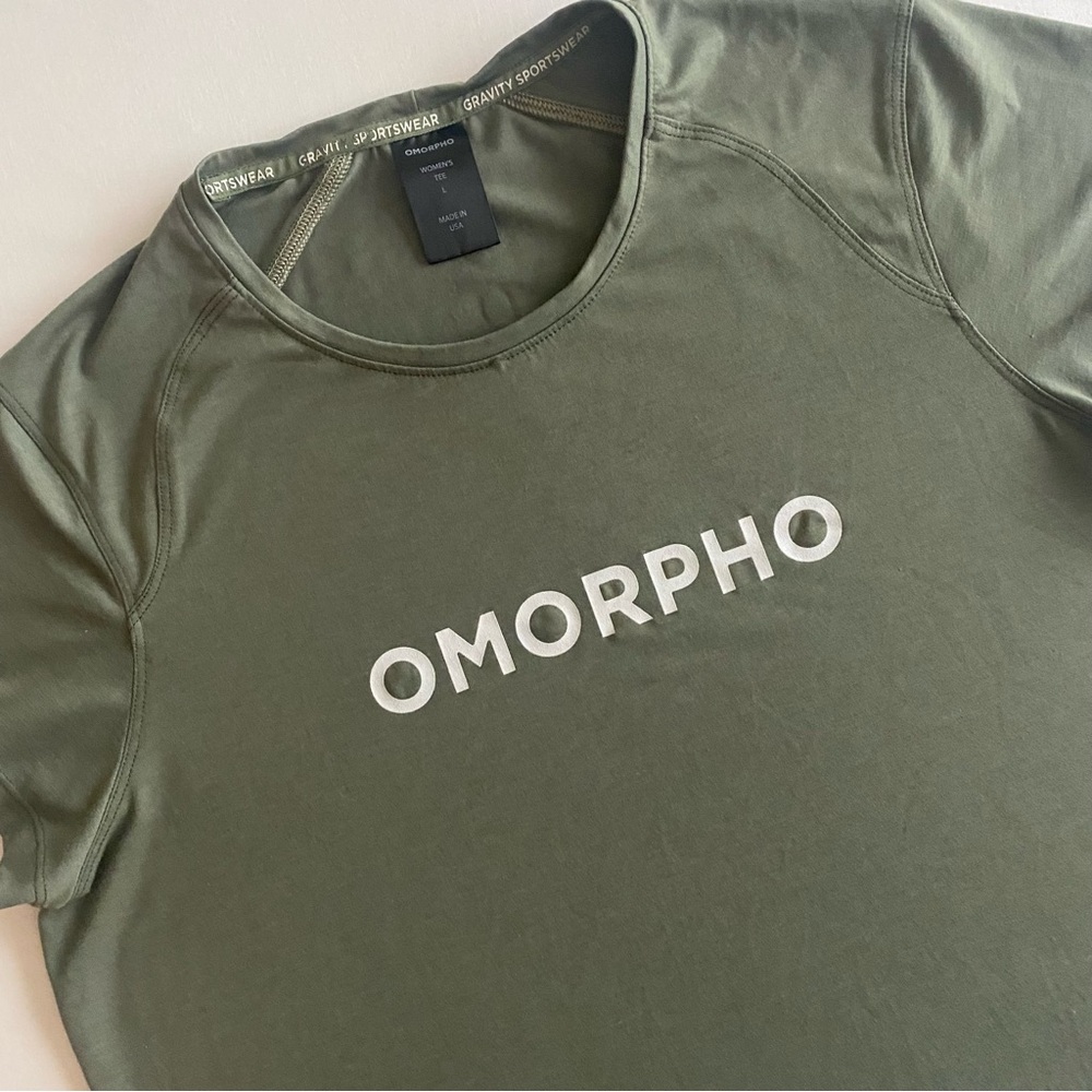 Omorpho Gravity Sportswear Tee Womens Large Cropped Active Wear Gym USA Shirt